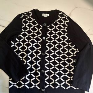 Chaus Womens Black Sweater L With White  Graphics‎ 3/4 Sleeve Soft